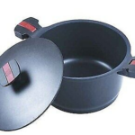OZTRAIL 28CM CASSEROLE DISH & LID (ON SPECIAL)
