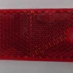 REFLECTOR RED SCREW ON 70 x 30
